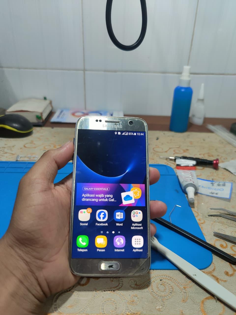 Service Smartphone Selesai